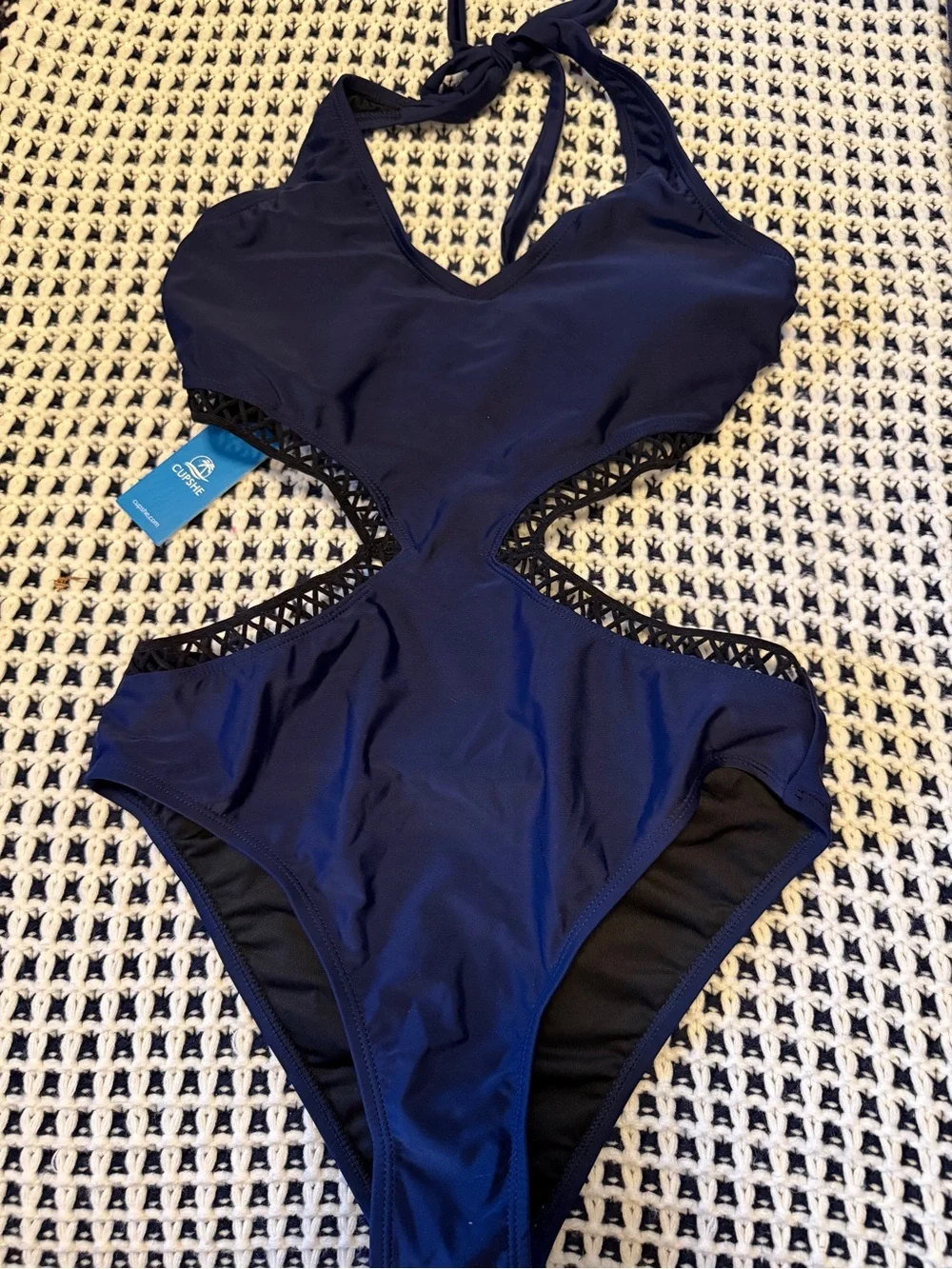 NWT - Cupshe Navy Cutout Halter One-Piece Swimsuit size Small